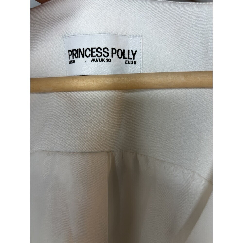 Princess Polly Women’s White Vest Top US 6/Medium V NeckLine - Picture 6 of 6